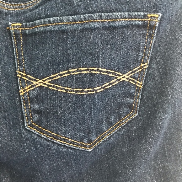 Abercrombie & Fitch women Jeans 4 only worn once - Picture 6 of 7